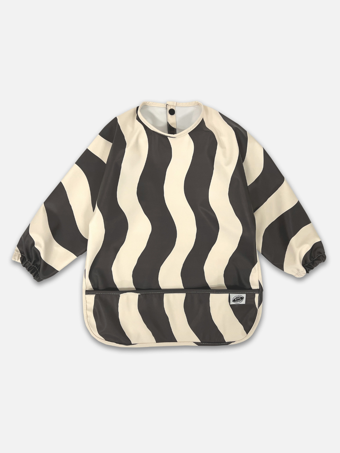 Black Waves | A front view of the long sleeve black and white wavy bib and a front pocket.