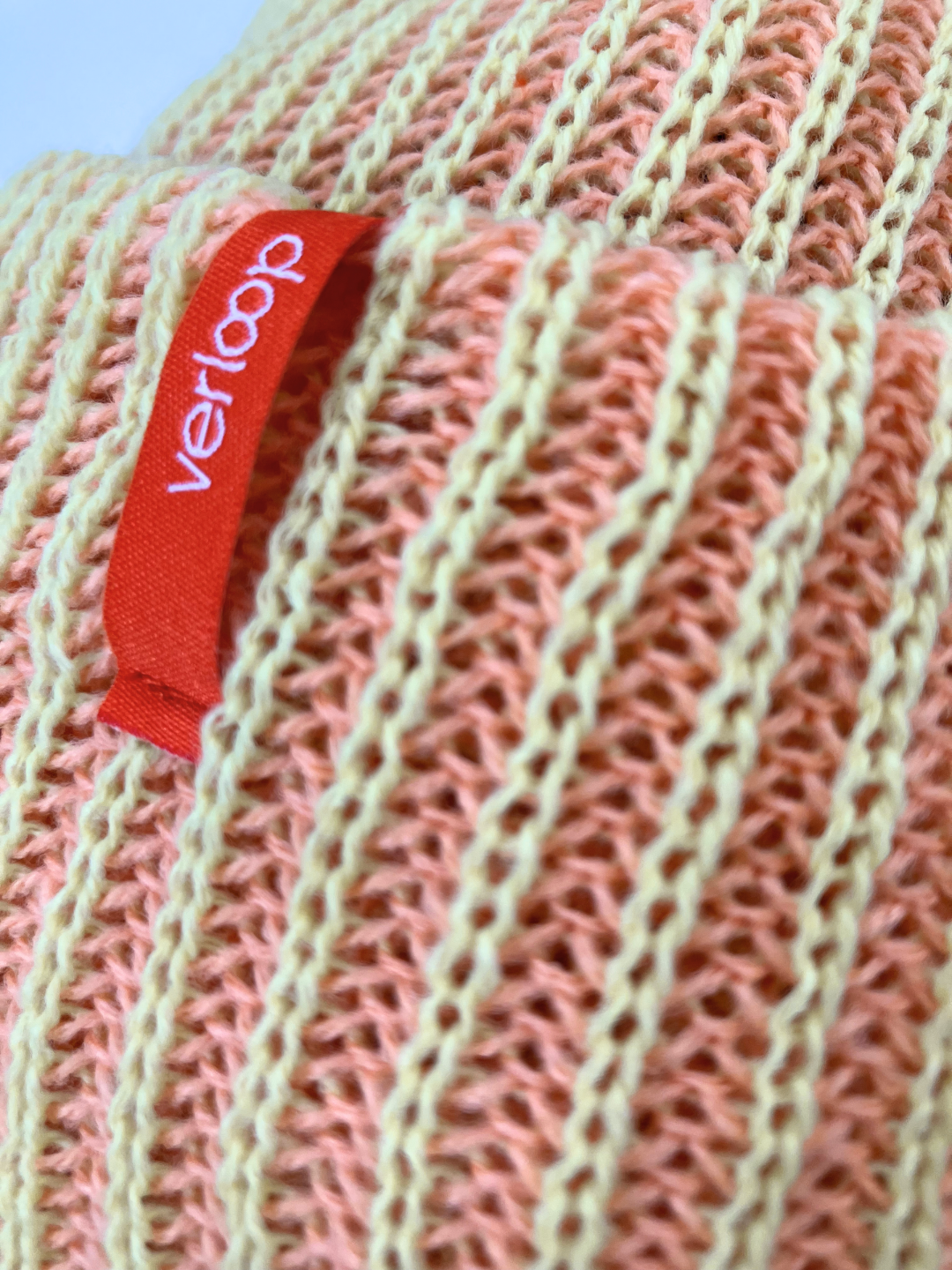 Peach/Lime | Zoom in on Verloop logo