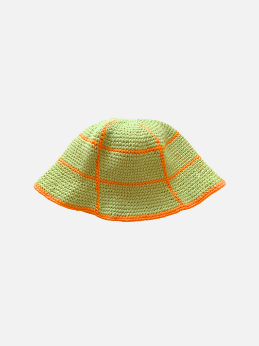 Image of HAND-CROCHETED GRID HAT - 7-10Y in Green + Orange