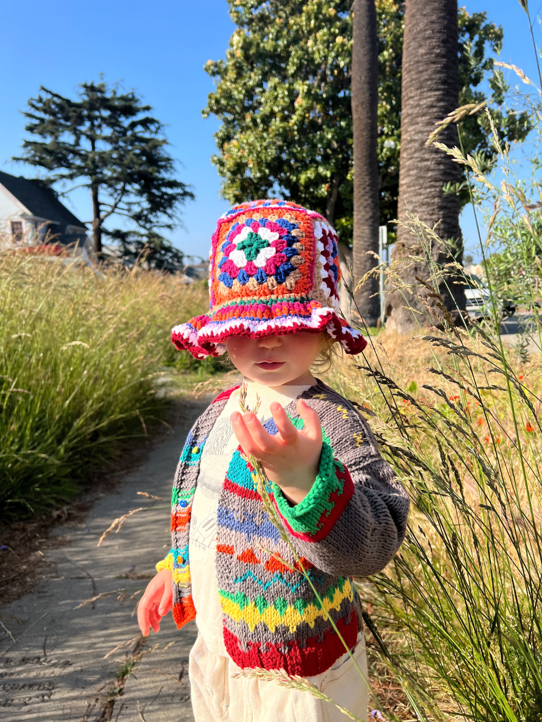 HAND-CROCHETED BUCKET HAT - 2-4Y