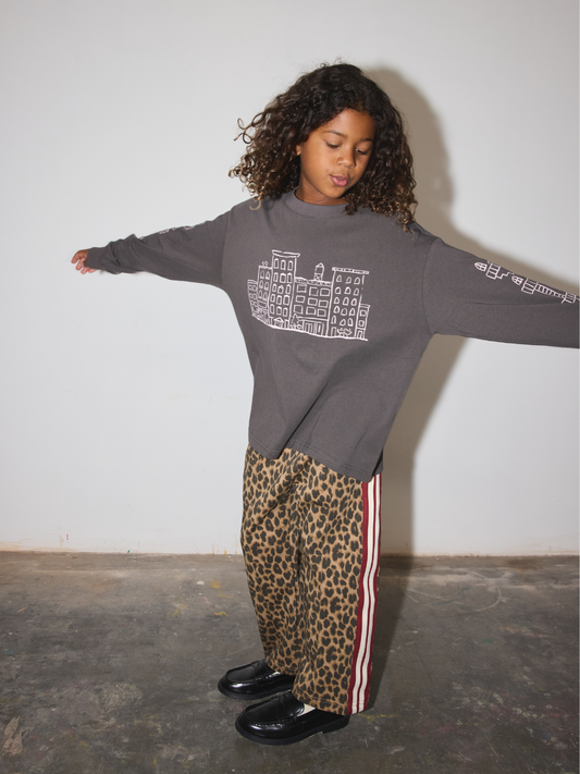 Second image of CITY LONGSLEEVE in Charcoal