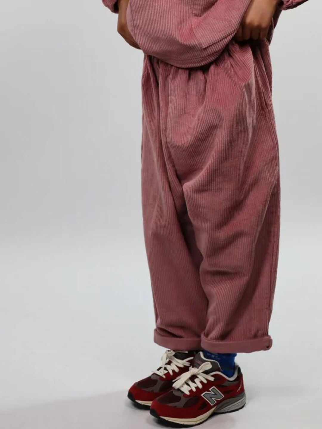Dusty Pink | Child wearing dusty pink kids' pants