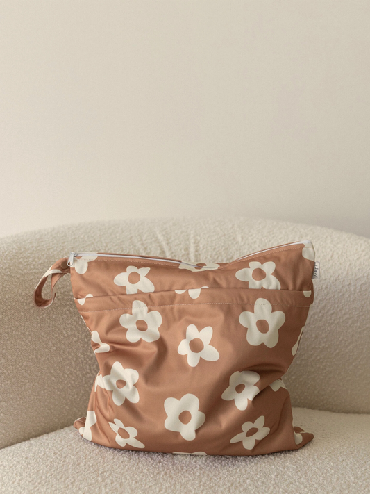 Second image of WET BAG in Posy