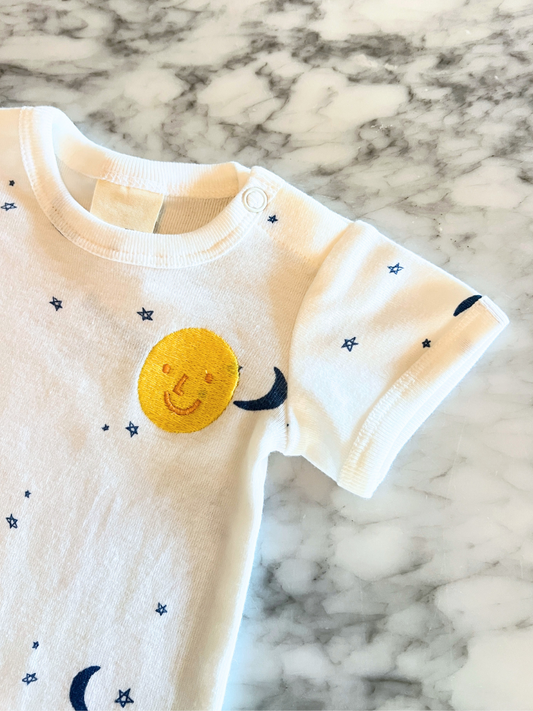 Second image of ORGANIC COTTON ONESIE in Moon