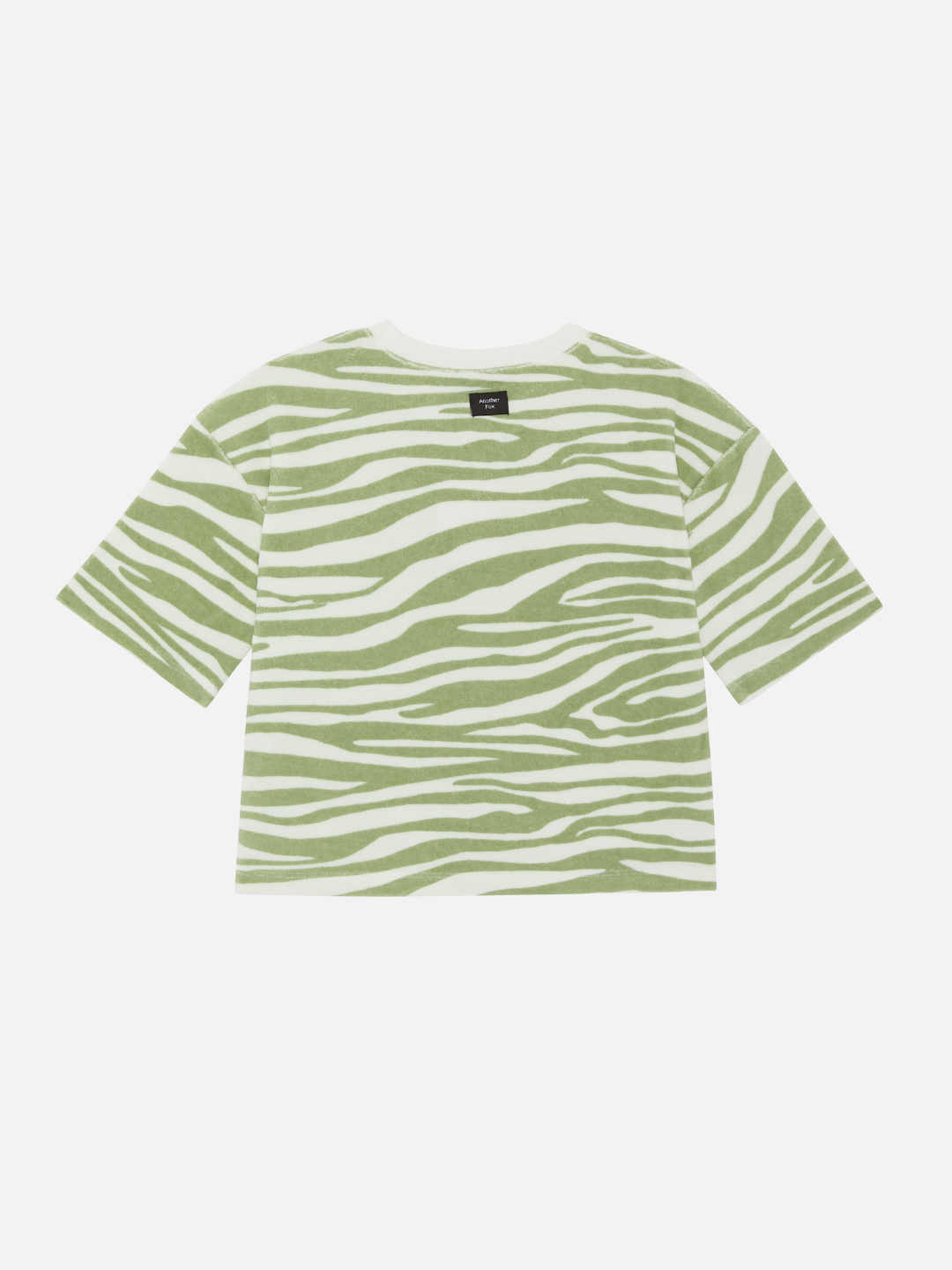 Tiger | A back view of the kid's tee in green tiger print
