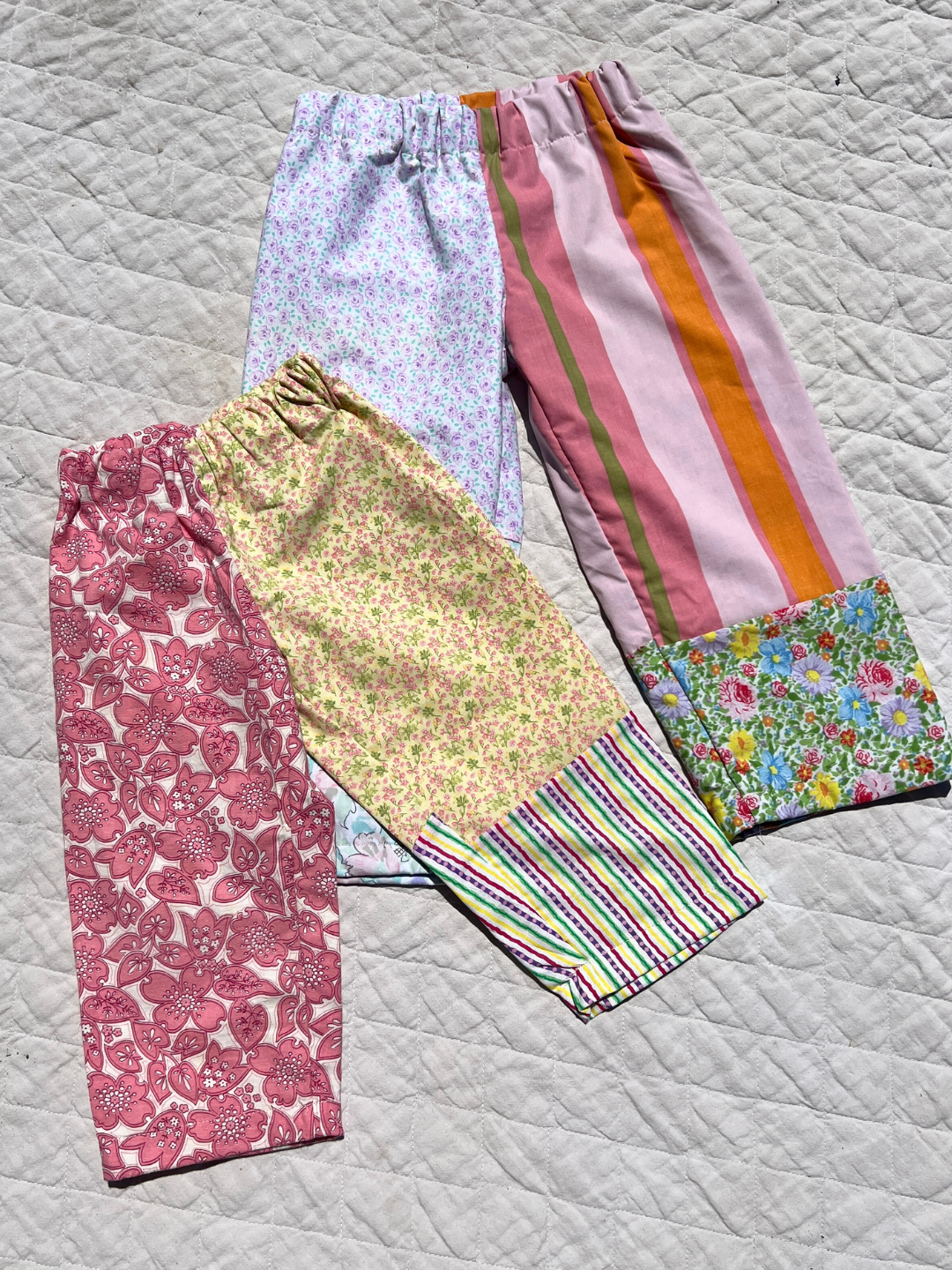 MMOODY PANTS - PINK + YELLOW FLORAL 3Y